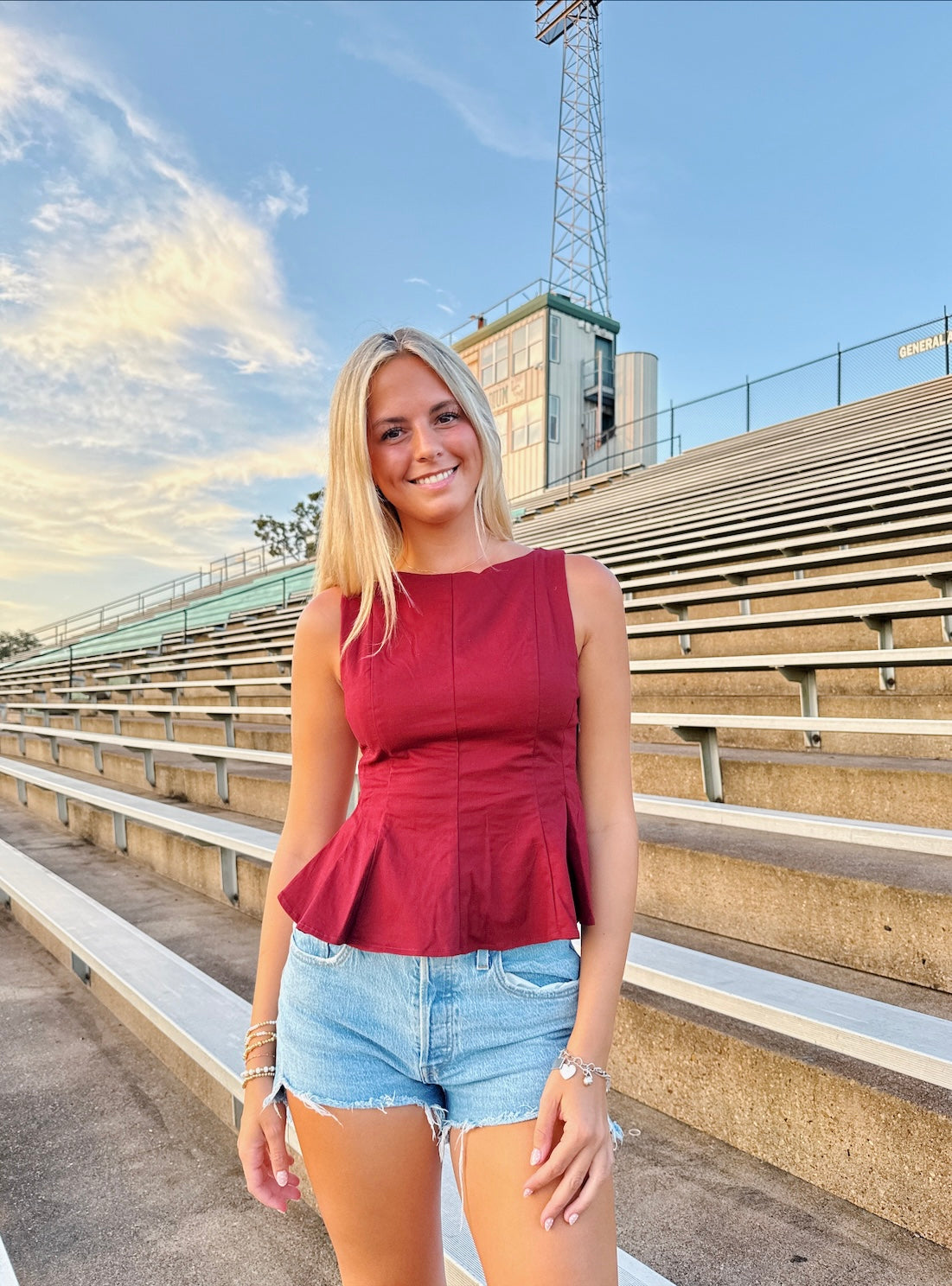 Howdy Flare Top