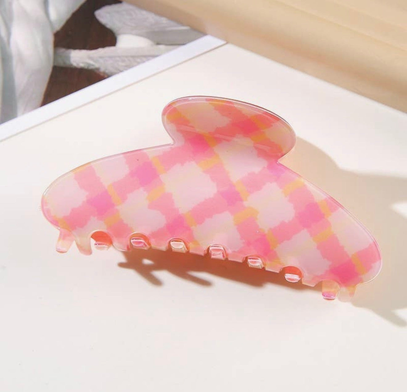 Pinky Plaid Claw Clip