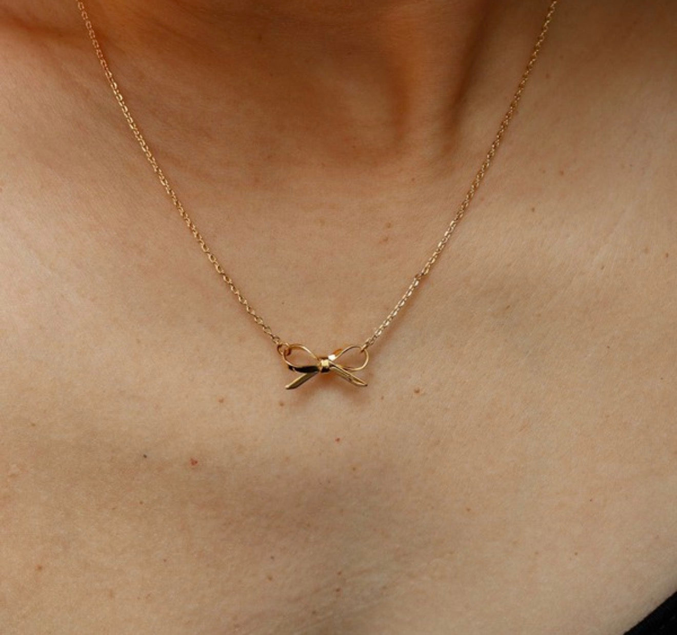 Gold Bow Necklace (Tarnish Free)